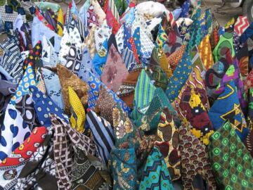 Kanga and kitenge in tengeru market arusha tanzania standard 2