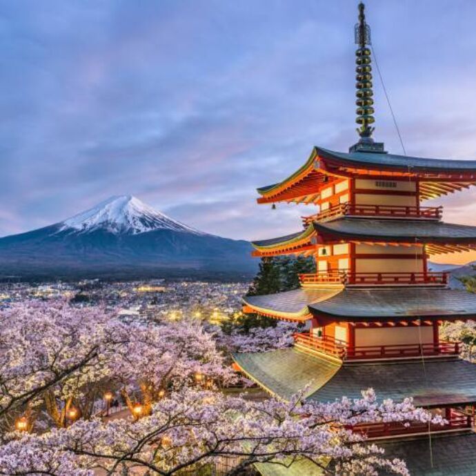 Chureito pagoda fuji Getty Images 901228728 770x514